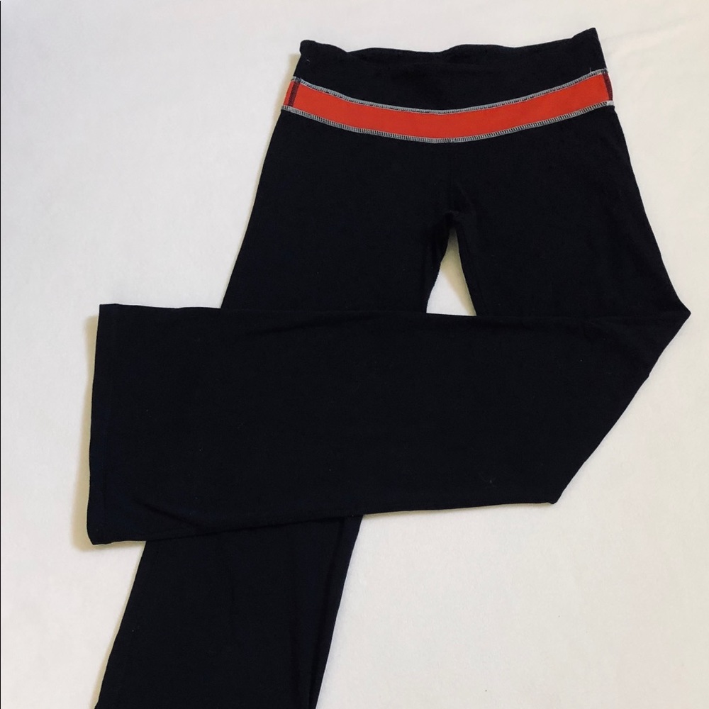 Lululemon “Groove Pant”, size 6 black w/red trim